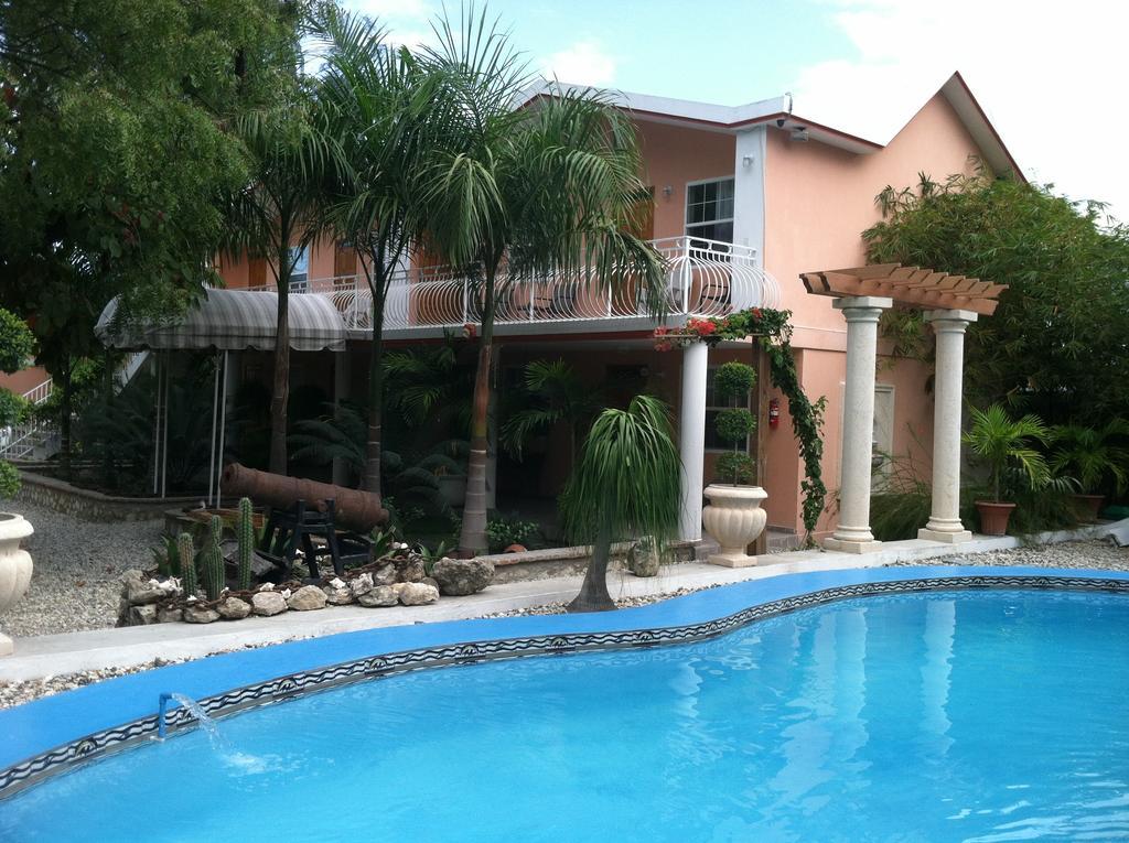 Palm Inn Hotel Port-au-Prince Exterior foto